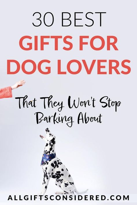 Dog parents love their pups on a whole other level! Cherish their sweet fur family with one of these 30 gifts meant for dog lovers! #dogparentgiftguide #giftsfordoglovers Christmas Gifts For Dog Owners, New Puppy Gift Ideas, Pet Gifts For Owner, Gifts For Dog Dads, Dog Lovers Gifts, Gift Ideas For Dog Lovers, Pet Lover Gifts, Dog Gifts For People, Presents For Dogs