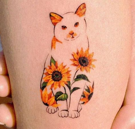 Cat Sunflower, Sunflower Tattoo, Body Modifications, Animal Tattoos, Body Mods, Cat Tattoo, Tattoos And Piercings, Tatting, Body Art