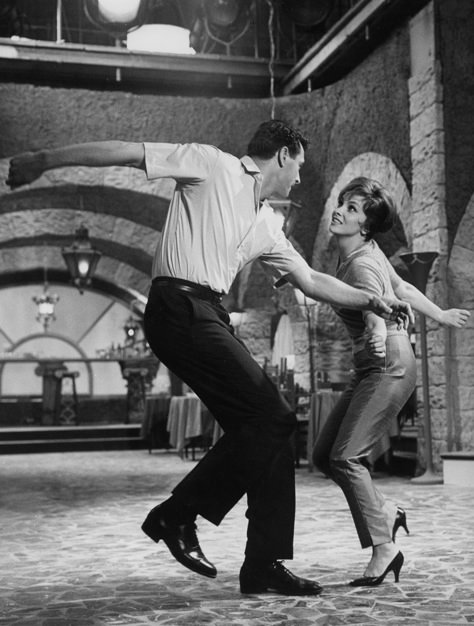 Rock Hudson and Gina Lollobrigida dancing at the set of the movie 'Come September' (At Portofino, Italy, 1960). Slow Dancing Reference, Pair Dancing, Hollywood Dance, Couple Dancing Aesthetic, Jive Dance, Vintage Cuba, Couple Dance, Portofino Italy, Gina Lollobrigida