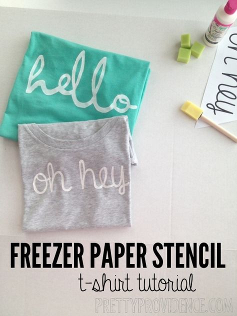 freezer paper stencil shirt DIY with "hello" or "oh hey" templates free to download & use to make your own. such a fun and easy project! www.prettyprovidence.com Stencil Shirt, T Shirt Tutorial, Freezer Paper Stenciling, Stencil Wood, Freezer Paper, Shirt Diy, Fabric Painting, Diy Clothes, Crayon