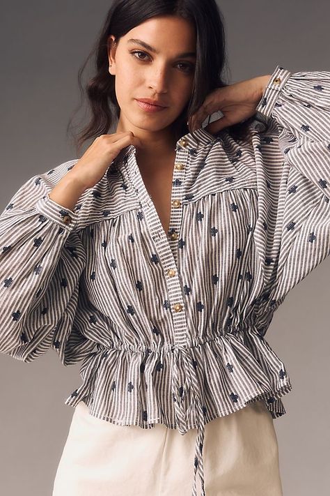 Dressy Jeans, Winter Blouses, Batwing Blouse, Statement Blouse, Fall Blouse, Fashion Top Outfits, Cotton Crop Top, Western Wear For Women, Statement Sleeves