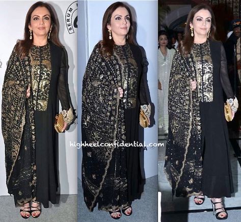 Heels Indian, Neeta Ambani, Nita Ambani, Lehnga Dress, Long Kurti Designs, Desi Clothes, Indian Wedding Wear, Kurti Designs Party Wear, Embroidery Suits Design