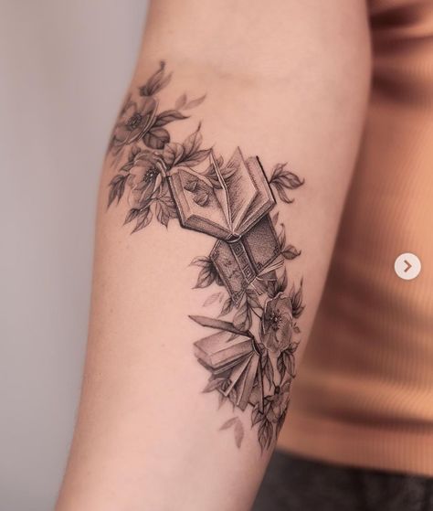 Planning A Sleeve Tattoo, Book Rib Tattoo, Book Ish Tattoos, Bookish Tattoos Sleeve, Tattoo Of A Picture, Book Tattoo With Quote, Tattoos For Women Books, Book Back Tattoo, Cute Book Tattoo Ideas