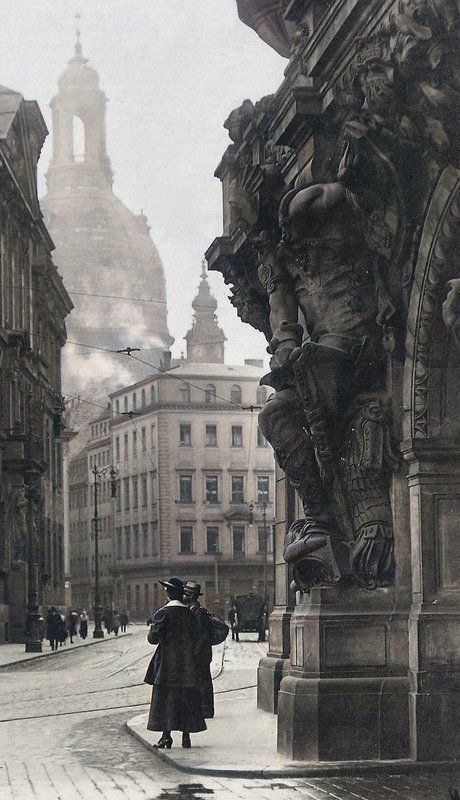 Arcology, Dresden Germany, Old Photography, Saxony, Traditional Architecture, 판타지 아트, Historical Architecture, Environment Concept Art, Vintage Photography