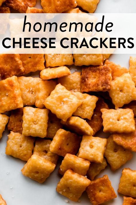 Gluten Free Cheese Crackers, Homemade Cheddar Cheese, Cheese Cracker Recipe, Homemade Crackers Recipe, Homemade Snacks Recipes, Homemade Cheese Crackers, Cheesy Crackers, Snack Crackers, Healthy Homemade Snacks