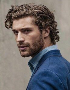 Top 6 Best Crucial Grooming Hair care Tips Long Hair Styles Men Wavy, Groom Hair Styles, Men's Curly Hairstyles, Mens Hairstyles Medium, Wavy Hair Men, Medium Curly, Men's Long Hairstyles, Men's Haircuts, Slicked Back Hair