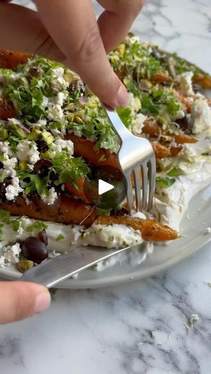 2.3M views · 51K reactions | Pesto baked carrots with honey served on ricotta cream and decorated with olives, feta, pistachio, parsley and lemon🥕🫒🍋 The perfect side dish! 

I’ll send you the link for the recipe in your DM if you want:

🇩🇰Comment “gulerødder og pesto” for the Danish recipe
🇺🇸Comment “carrots and pesto” for the English recipe

Or get the recipe on my blog - link in bio #bagtegulerødder #bakedcarrots #sidedish #aftensmad | Frederikke Wærens - Food & Cake inspiration | RUBII · Manifest Carrots With Honey, Vegetable Dishes Recipes, Paleo Thanksgiving Recipes, Ricotta Cream, Caramelized Carrots, Danish Recipe, Pistachio Pesto, Baked Carrots, Carrot Recipes