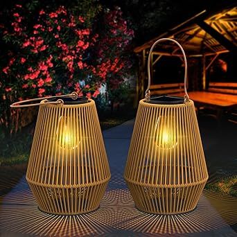 Rattan Lampe, Porch Trees, Hanging Lantern Lights, Lanterns Outdoor, Outdoor Solar Lamps, Solar Lanterns Outdoor, Solar Hanging Lanterns, Hanging Solar Lights, Lights Decoration