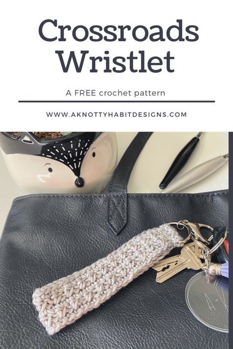 Key Wristlet Crochet, Crochet Wrist Lanyard, Wristlet Crochet Pattern, Crochet Key Wristlet Free Pattern, Crochet Wrist Keychain Pattern Free, Crochet Wrist Keychain, Crochet Wrist Strap, Free Crochet Wristlet Pattern, Crochet Keychain Wristlet Pattern Free