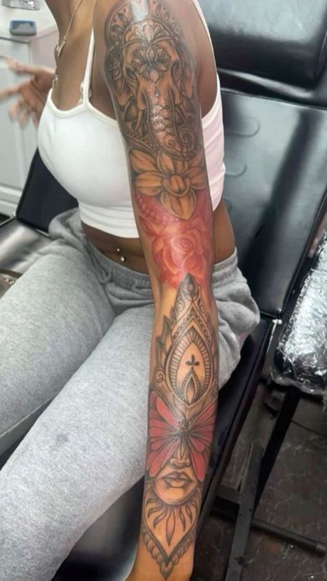 Tattoos For Black Women, Arm Tattoos Black, Cute Matching Tattoos, Women Half Sleeve, Arm Sleeve Tattoos For Women, Feminine Tattoo Sleeves, Hand Tattoos For Girls, Girls With Sleeve Tattoos, Cute Hand Tattoos