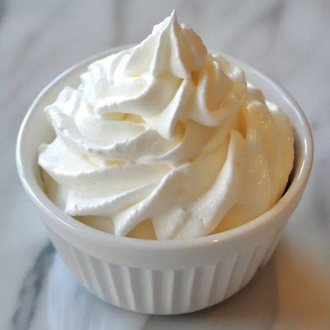 Easy Cool Whip Frosting Cool Whip And Pudding Frosting, Cool Whip Pudding Frosting, Cool Whip Pudding, Cool Whip And Pudding, Whip Frosting, Pudding Frosting, Cool Whip Frosting, Chicken Cake, Frosting Recipes Easy