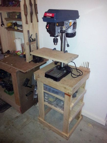 Drill press stand Woodworking Drill Press, Drill Press Stand, Drill Press Table, Woodworking Power Tools, Woodworking School, Wood Crafting Tools, Garage Work Bench, Router Woodworking, Woodworking Workshop