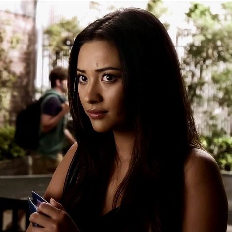 Poc Women, Sam Uley, Ashley Michelle, Liar Liar, Kai Parker, Emily Fields, Fear Street, 3 Women, Shay Mitchell