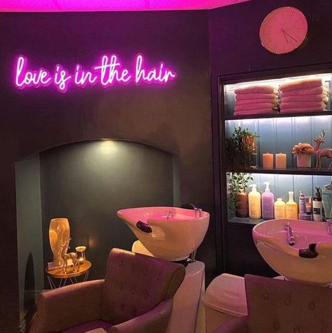 beauty salon neon signs beauty salon neon lights neon beauty salon Cute Hair Salon Decor, Black And Pink Salon, In Home Salon Ideas Small Spaces, Hair Studio Ideas, Dressing Room Bathroom, Salon Suite Decor, Beauty Shop Decor, Hair Room, Love Is In The Hair