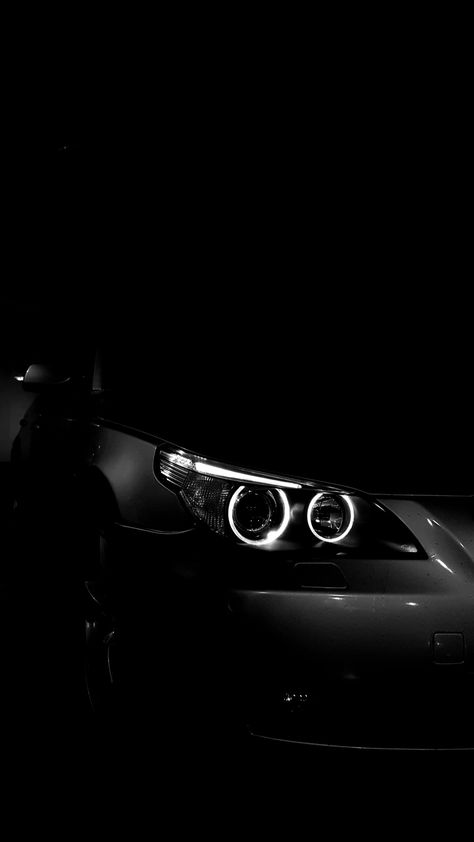 E60 M5 Wallpaper, Car Lights Aesthetic, Bmw E60 Wallpapers, M5 E60, Bmw M5 E60, Luxury Car Photos, Car Iphone Wallpaper, Cool Galaxy Wallpapers, Bmw Girl