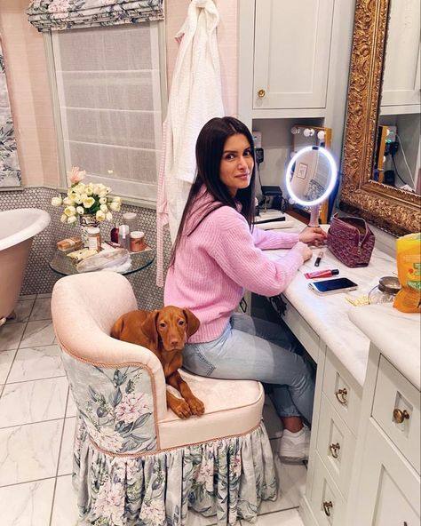 Roxy Sowlaty no Instagram: “Little Red loves getting ready with me 💗” Roxy Sowlaty, Innovation And Technology, Design Tools, Fast Fashion, Getting Ready, Roxy, Get Ready, Beauty Tips, Daily Life