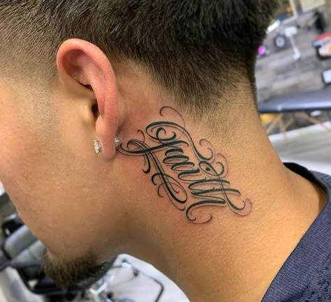 Neck Tattoo For Boys, Couple Name Tattoos, Tato Realis, Medium Tattoos, Side Neck Tattoo, Money Tattoo, Dragon Tattoo For Women, Faith Tattoo, Forarm Tattoos