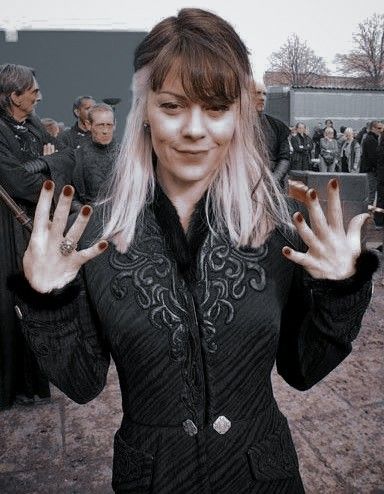 Harry Potter Narcissa, Harry Potter Behind The Scenes, Malfoy Harry Potter, Narcissa Black, Narcissa Malfoy, Helen Mccrory, Malfoy Family, Stile Harry Potter, Harry Potter Girl