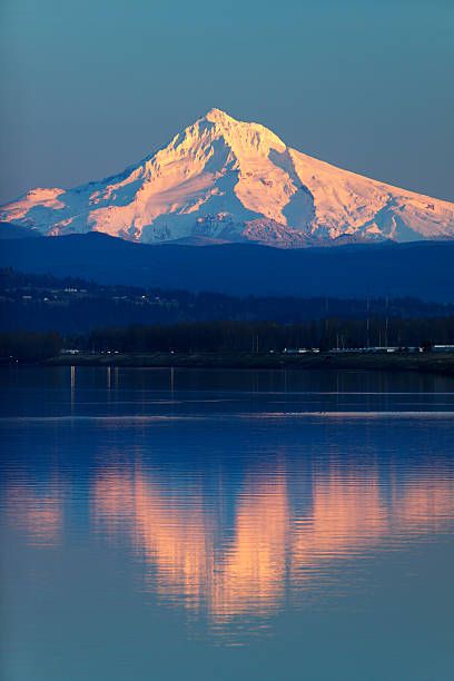 4,016 Mt Hood Photos and Premium High Res Pictures - Getty Images Mount Hood Painting, Mt Hood Photography, Mt Hood Oregon Photography, Mount Hood Tattoo, Mt Hood Tattoo, Mt Hood, Mt Hood Oregon, Oregon Photography, Mountain Drawing