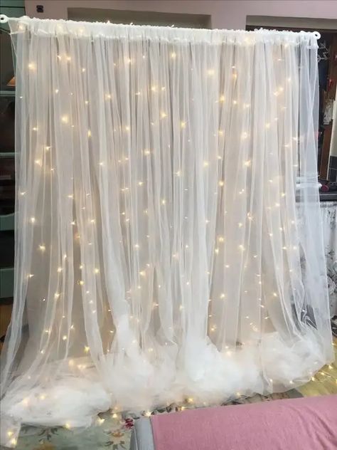 Hair Salon Photo Backdrop Ideas, Blue And White Backdrop Birthday Parties, Balloon Decorations With Lights, Fairy Lights And Balloons Decor, Silver And White Prom Decorations, Cloud 9 Photo Backdrop, Tablecloth Photo Backdrop, Wedding Ideas Blue And Silver, Backdrop With Lights And Balloons