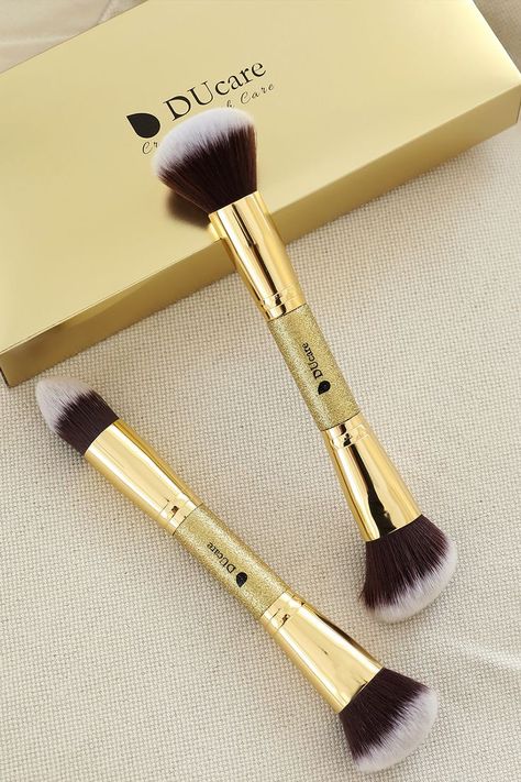 Makeup Tips Contouring, Makeup Brushes And Beauty Blenders, Sephora Deluxe Brush Set, Dual Ended Makeup Brush, Face Brush Set, Small Makeup Brush Set, Angled Makeup Brush, Kabuki Brush, Flawless Foundation