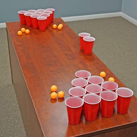 Games With Cups, Funny Games For Groups, Christmas Party Games For Adults, Christmas Games For Adults, Office Party Games, Pong Game, Birthday Party Games For Kids, Cup Games, Holiday Party Games