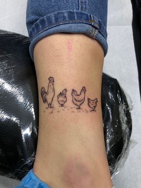 Black and white tattoo! Done by Bobsi (Slobodanka) this tattoo represents my family 🤍 we have a big love for chickens 🐣 Chicken Family Tattoo, Farm Tatoos, Mother Hen Tattoo, Hen And Chicks Tattoo, Chicken Tattoo Design, Chicken Tattoos For Women, Farm Animal Tattoo, Small Chicken Tattoo, Farm Tattoos For Women