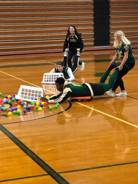 The Muskegon Catholic Central 7-12 grade students attended their annual Pep Assembly this morning to kick-of the Homecoming game tonight and showcase Crusader pride! Homecoming Assembly Ideas, High School Assembly Games, Assembly Games Highschool, Pep Assembly Games, School Assembly Games, Assembly Games, Respect Lessons, Assembly Ideas, Senior Board