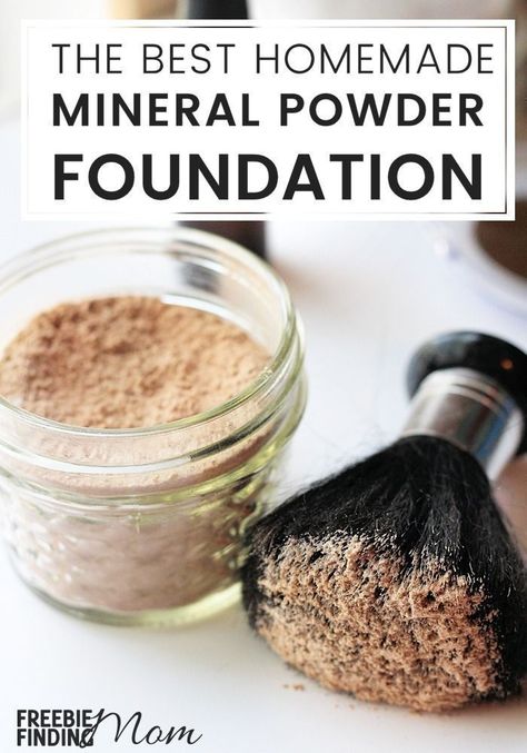 Are you tired of buying expensive makeup that is loaded with chemicals that clog your pores? Try homemade mineral makeup recipes like this recipe for the Best Mineral Powder Foundation. Not only does it provide beautiful coverage for your skin, is inexpen Diy Foundation, Diy Makeup Recipe, Make Up Diy, Mineral Powder Foundation, Makeup Recipes, Foundation Tips, Homemade Makeup, Expensive Makeup, Mineral Makeup