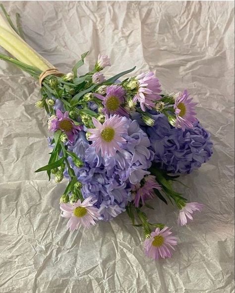 Flower Board, Boquette Flowers, A Bouquet Of Flowers, Nothing But Flowers, Flower Therapy, Flowers For You, Bouquet Of Flowers, Flowers Nature, Love Flowers