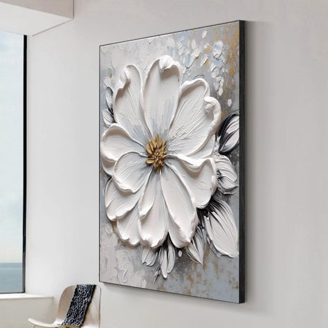 White Flower Wall, Flower Acrylic Painting, Intro To Art, Drywall Art, Painting Textured Walls, Art Knife, Flower Oil Painting, Wall Art 3d, Flower Acrylic