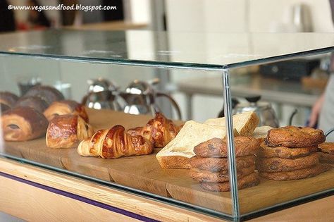 Pastry display Pastries Display, Cafe Pastry Display Ideas, Pastry Case, Cafe Food Display, Cafe Pastry Display, Cafe Cake Display, Pastry Display Ideas, Croissant Display, Coffee Shop Pastry Display