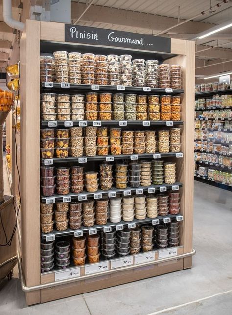 Grocery Design, Store Counter Design, Supermarket Design Interior, Store Shelves Design, Bakery Shop Design, Shop Shelving, Bakery Design Interior, Vegetable Shop, Grocery Store Design