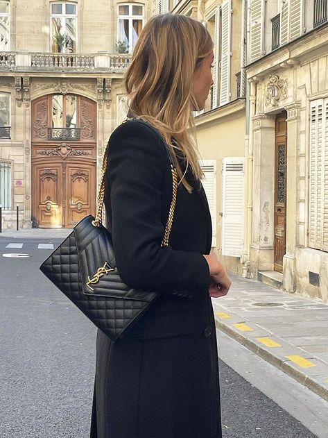 Designer Black Bag, Ysl Bag Outfit, Chic Winter Coat, Vegas Outfits, Camille Charriere, Fall Winter Coat, Street Style Bags, Wool Winter Coat, French Girl Style