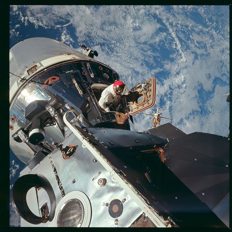 Apollo Moon Missions, Apollo 9, Apollo Space Program, Nasa Photos, Apollo Program, Nasa Missions, Nasa Apollo, Apollo Missions, Moon Missions