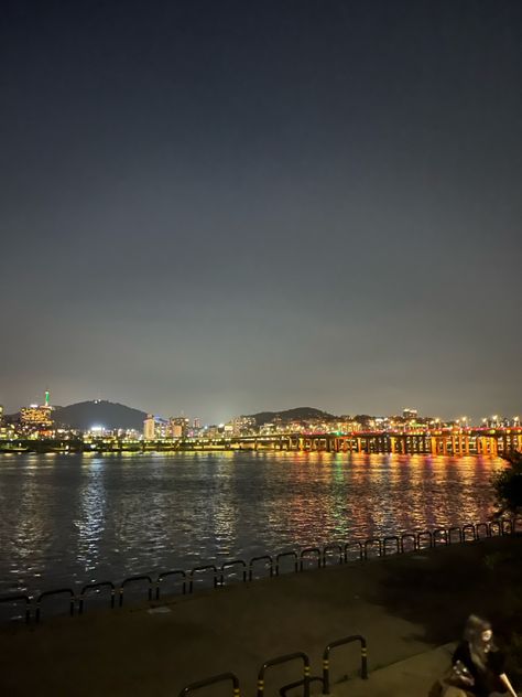 korea, han river, travel, abroad, tourist, nightlife, scenery, night lights Korea Han River, Han River Night, Study In South Korea, Scenery Night, Places In Korea, Han River, About Korea, Studying Abroad, River Art