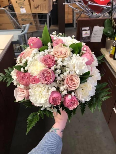 Gypsophila Bouquet, Roses Bouquet, Rose Bouquet, Floral Arrangements, Flower Arrangements, Wedding Flowers, Floral Wreath, Roses, Flowers