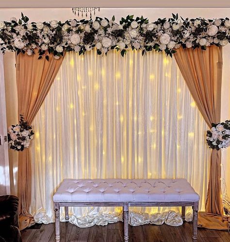 Events & Luxury Balloons on Instagram: “Today’s home nikkah setup ✨🌺 contact @events.by.allure today via Dm/Email to book your special event! 📩 #weddingevents #events…” Walima Decoration At Home, Stage Decorations Simple Event, Nikkah Home Decor Ideas, Nikkah Decoration Ideas At Home, Home Nikah Decor Ideas, Ganpati Decoration Setup, Simple Engagement Setup At Home, Engagement Decore Ideas, Nikkah Decorations At Home