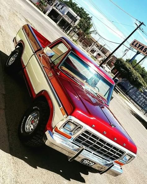 Vintage Trucks Chevy, 79 Ford Truck, 1979 Ford Truck, Single Cab Trucks, Built Ford Tough, Old Ford Trucks, Classic Ford Trucks, Auto Retro, Old Pickup Trucks