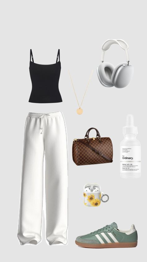 #airport #airportfit #outfit #comfy Fancy Airport Outfits, Airport Outfit Ideas Comfy, Air Port Outfit Ideas, Cute Plane Outfit, Cute Airport Fits, Cute Airplane Outfit, Barcelona Summer Outfits, Airport Aesthetic Outfit, Plane Fits