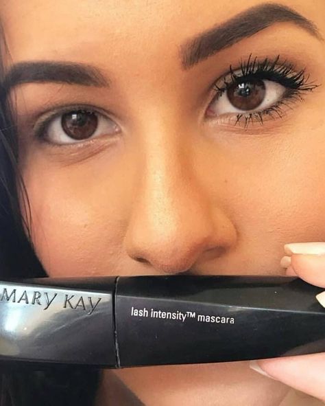 5 min makeup today!!! In a couple mins you can get full lashes with Lash Intensity Mascara!! This is my fave mascara for when I want lots of length and volume! Mary Kay Lash Intensity Mascara💞💞💞 ✔NO need for false lashes ✔NO need for eyelash extension ✔up to 200% volume of lashes is achieved #marykay #mascara #marykaycanada #entrepreneur #makeup #lashes #mom #momlife Mary Kay Lash Intensity Mascara, Mary Kay Canada, Full Lashes, False Lashes, Mary Kay, Eyelash Extensions, Eyelashes, Mom Life, Lashes