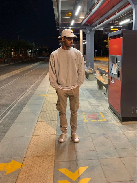 Yeezy Slide Fits Men, Yeezy 500 Taupe Light Outfit, Mens Yeezy Slide Outfit, Foamrunner Fits Men, Onyx Yeezy Slide Outfit, Yeezy 350 V2 Outfit Men, Yeezy Slides Outfit For Men, Yeezy Outfit Men, Yeezy Slides Men