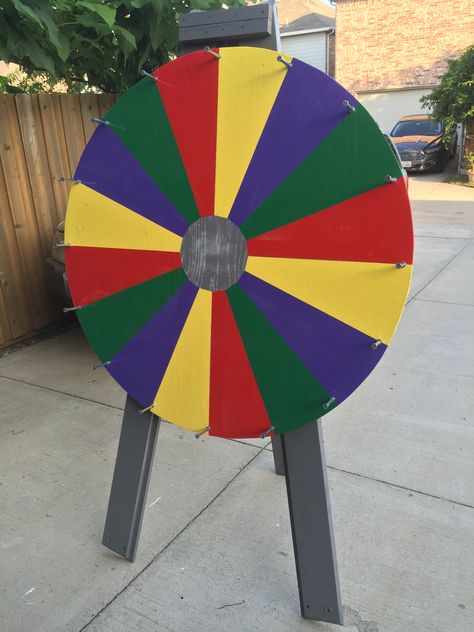 Diy Spinner Wheel, Spring Festival Ideas, Spinning Prize Wheel, Spinning Wheel Game, Diy Spinning Wheel, Vbs Games, Garden Party Games, Diy Carnival Games, Unique Fundraisers