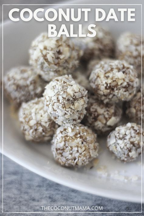 These coconut date balls are made with two simple ingredients: medjool dates and shredded coconut! These energy bites are the perfect afternoon healthy snack and are great for packing in school lunches. Date Coconut Energy Balls, Date And Coconut Balls, Date Balls Recipe, Coconut Date Balls, Health Bars, Peanut Butter Energy Balls, Date Balls, Healthier Snacks, Coconut Balls