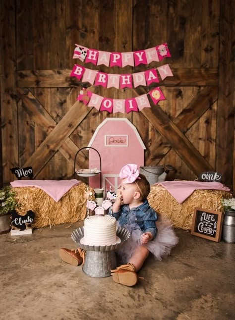 Rodeo Themed Photoshoot, Cowgirl First Birthday Photoshoot, Cowgirl One Year Old Pictures, Cow Theme Photoshoot, Cowgirl First Birthday Pictures, Cowgirl 1st Birthday Photoshoot, 1 Year Birthday Photoshoot Ideas, Pink Barnyard Party, Topper Mermaid