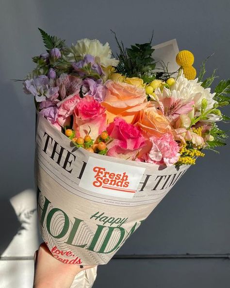 Fresh Sends Flowers, Buying Yourself Flowers, Mom Flowers, Fresh Flower, Fresh Sends, Flower Bouquet Business Ideas, Flower Bouquet Business, Buying Myself Flowers, New Years Gifts