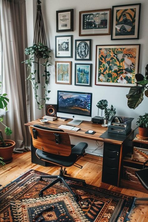 25 Home Office Setups That Will Inspire Your Work-From-Home Journey - Roomy Retreat Small Cozy Office Ideas, Home Office Setup Small Spaces, Small Home Office Ideas Workspaces, Productive Desk Setup, Shabby Chic Farmhouse Living Room, Creative Workspace Inspiration, Home Office Solutions, Functional Home Office, Office Organization Tips