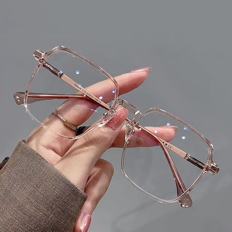 Anti Blue Light Glasses, Eye Prescription, Blue Light Glasses, Computer Glasses, Fashion Eyeglasses, Eyewear Frames, Womens Glasses, Eyewear Accessories, Eye Protection