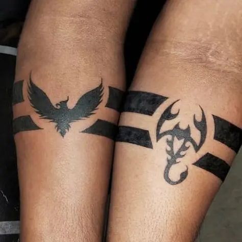 40+ Best Hand Tattoo Designs with Most Stylish Ideas 2021 Tattoo Bands For Men, Tatoos Men Hand, Armband Tattoo Men, Tattoos Band, Black Band Tattoo, Leg Band Tattoos, Band Tattoos For Men, Tatuagem Masculina Pequena, Band Tattoos