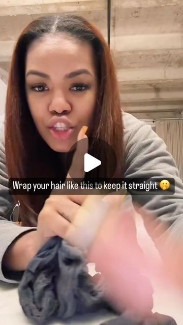 399K likes, 6,138 comments - shavonneandco on November 17, 2022: "Wrap your hair like this to keep it straight 🤭 This is genius. Thanks to @tianathelawyer Follow Our Salon page @8thofnovemberhair #charlottestylist #hairstyles #hairhacks #protectivestyles #protectyourstyle #haircare #haircareroutine #hairregimen #blackgirlshair #explorepage #olaplex #designessentialsnatural #naturalhair #sewin #tapeinextensions". Easy Straight Hairstyles, Hair Wraps For Sleeping, Straight Back Braids, Makeup Tips Eyeshadow, Natural Hair Weaves, Straight Weave, Natural Straight Hair, Straight Weave Hairstyles, Hair Regimen